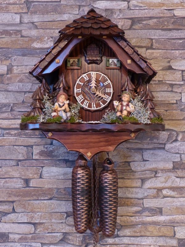 MCC Hipped roof clock with Edelweisschildren