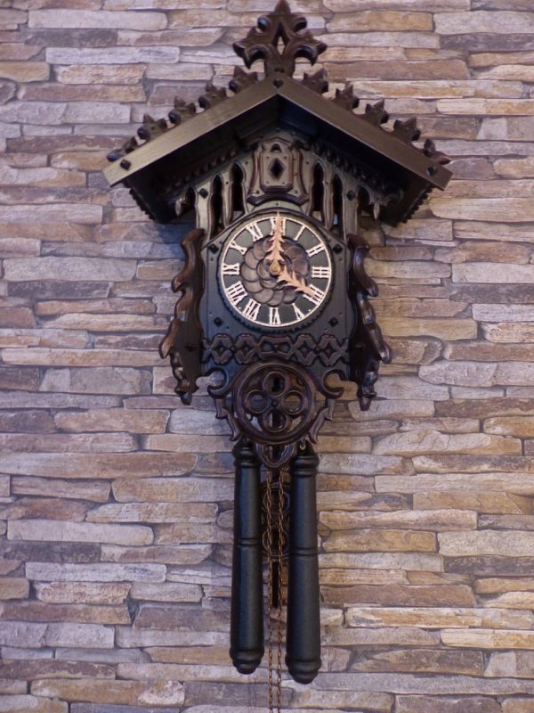 MCC Gotik Uhr 8-Tage Werk