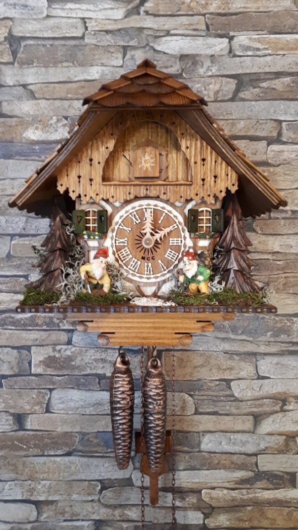 MCC cuckoo-clock housestyle with dwarfs