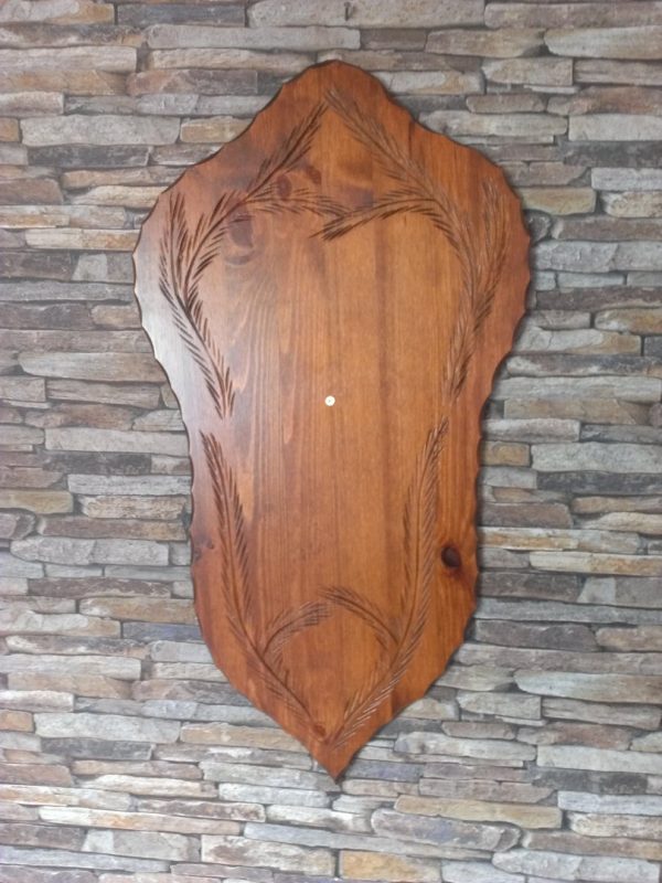 Backboard carved medium