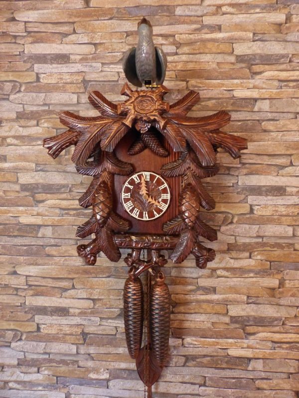 MCC Cuckooclock with moving Cuckoo-Bird