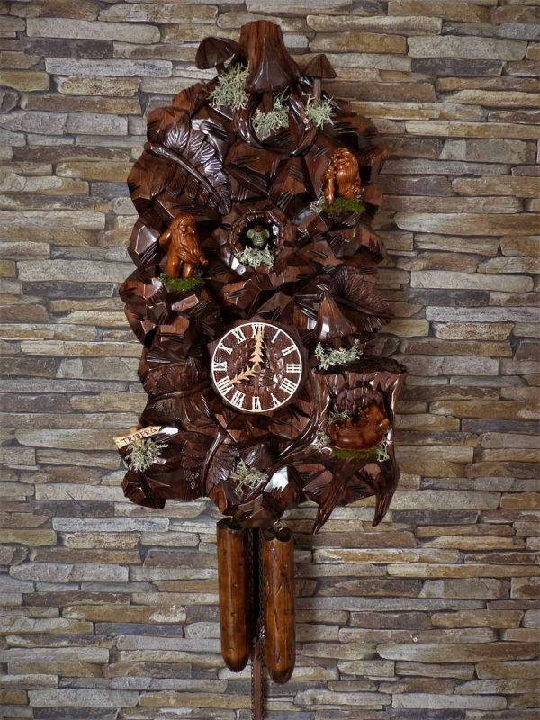 MCC Hoibbits-cuckoo-clock
