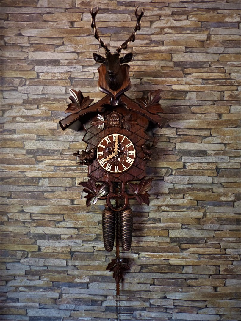 MCC 8-day cuckoo-clock with dear head