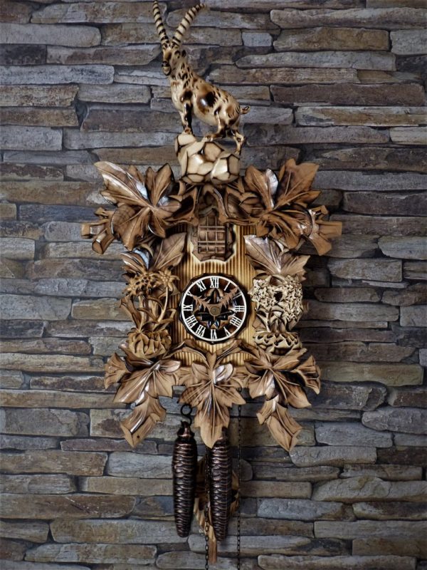 MCC 1 - day cuckoo-clock Capricorn with alpine flowers